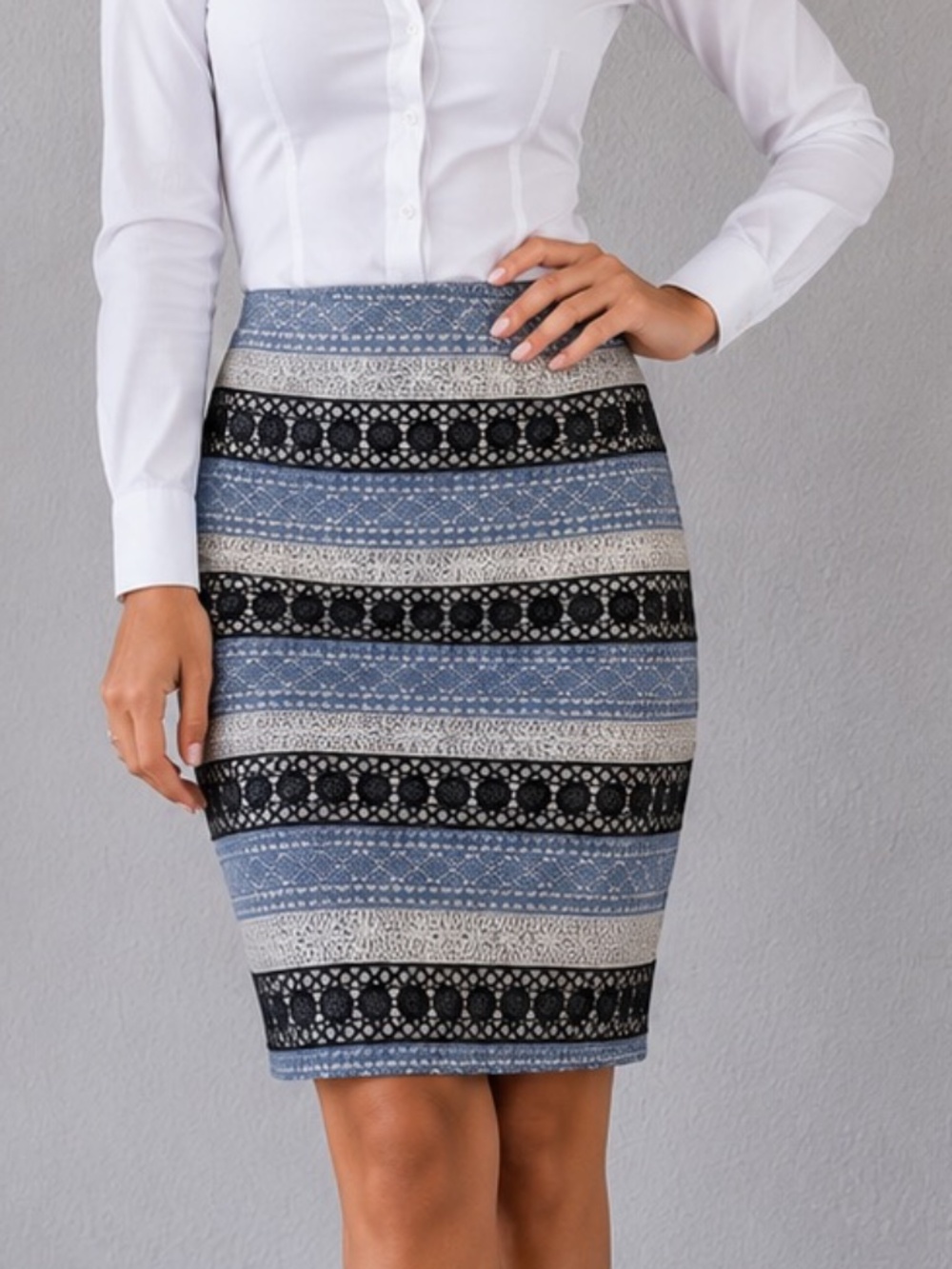 Talbots Pencil Lace Skirt Blue/White Size 10